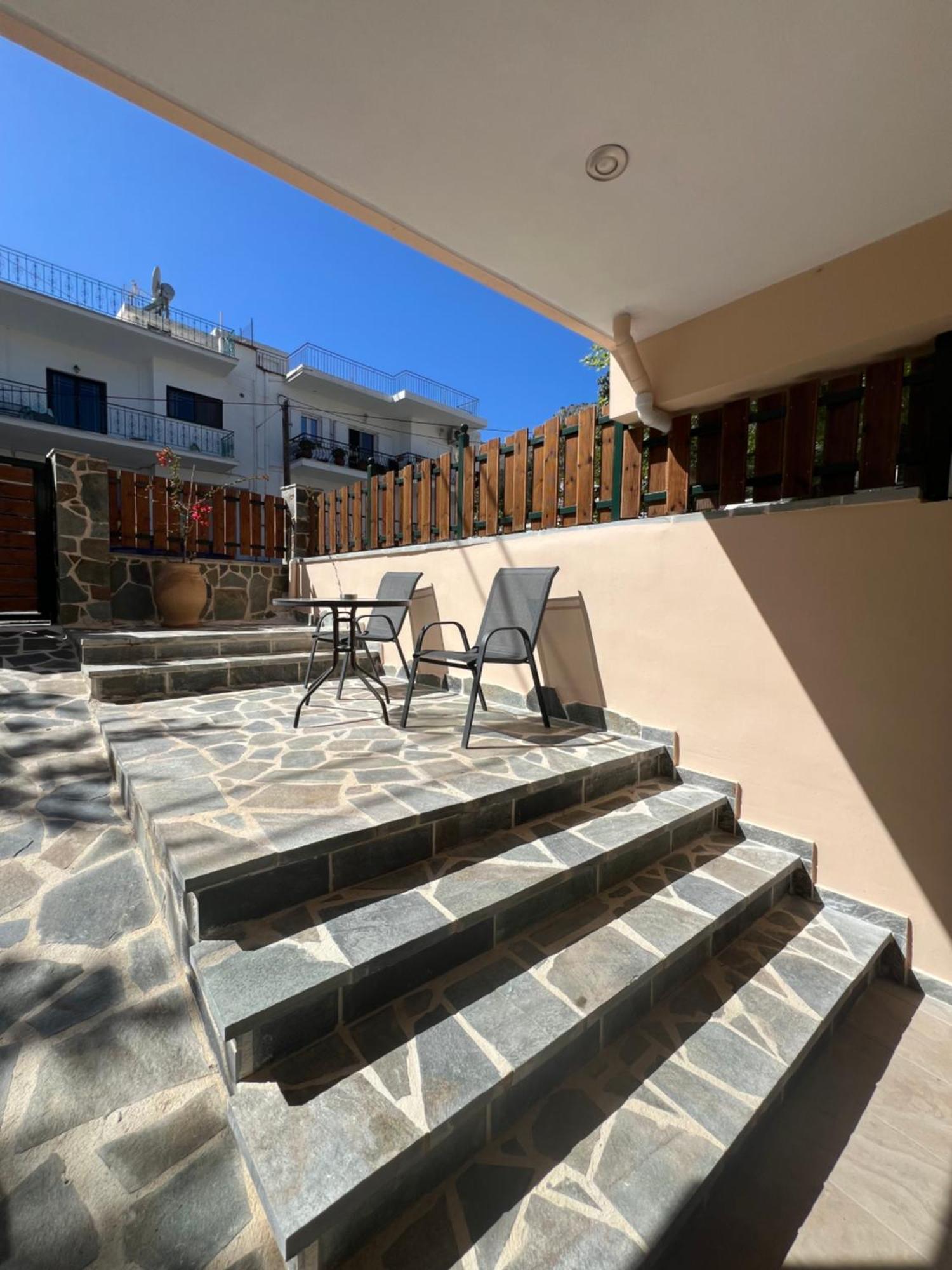 Tillo Apartments Sívota Dış mekan fotoğraf